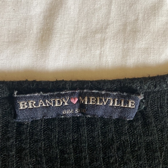Brandy Melville Long Strap Crop Top - Picture 5 of 6